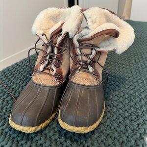 Fur Lined LLBean Bean Boots Size 9